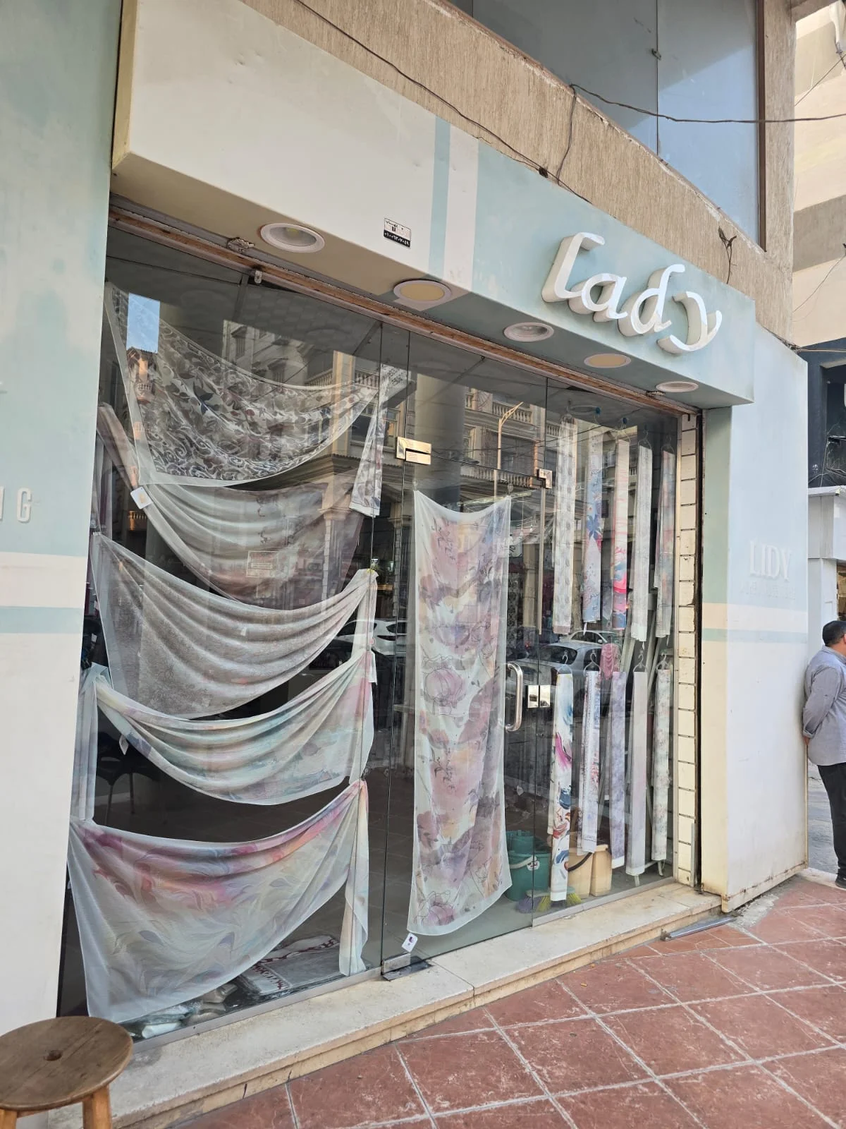 زجاج سيكوريت في شطا