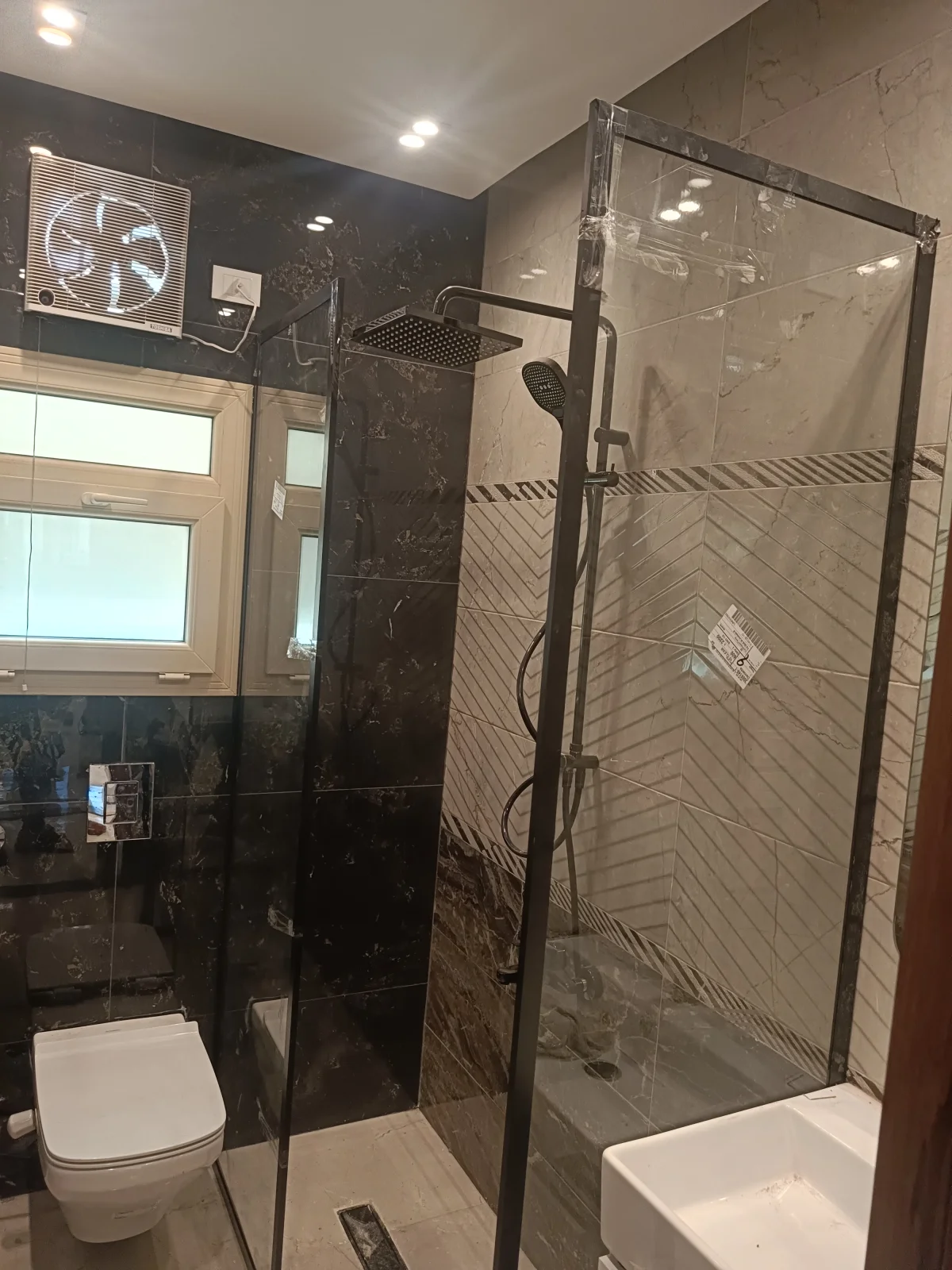 زجاج سيكوريت في شطا