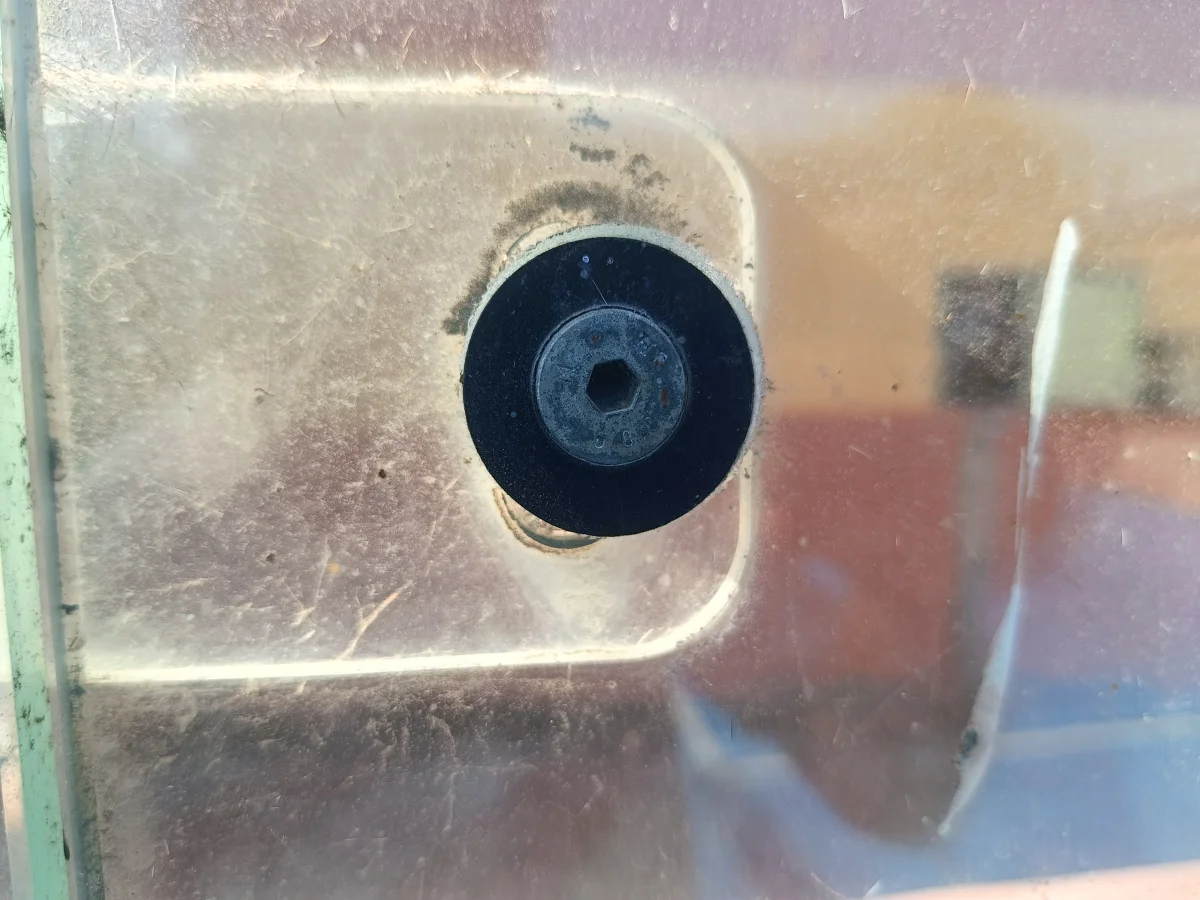 زجاج سيكوريت في نويبع