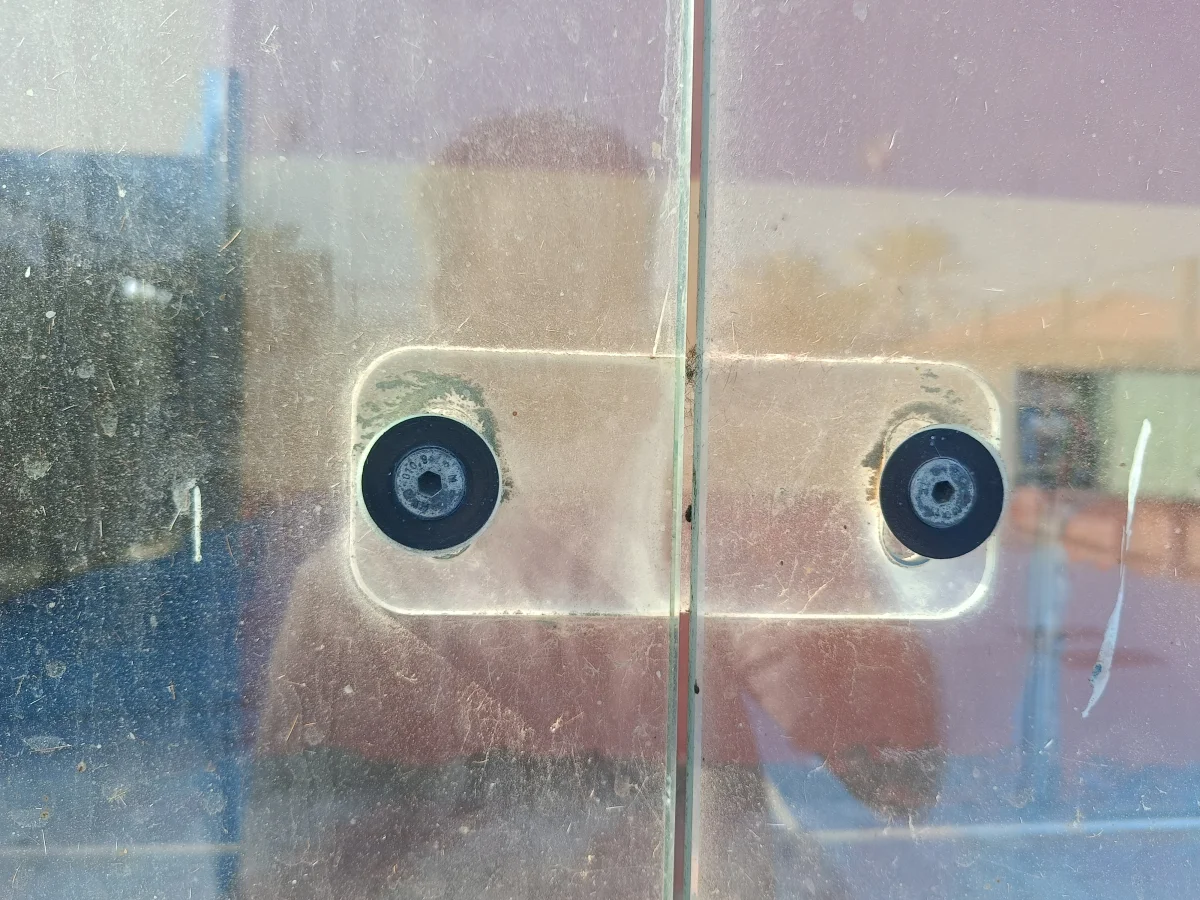 زجاج سيكوريت في شطا