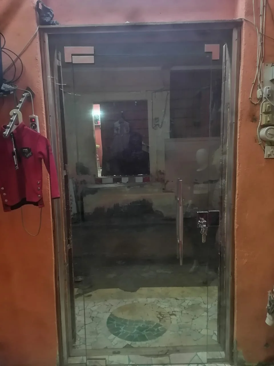 زجاج سيكوريت في مكادي باي