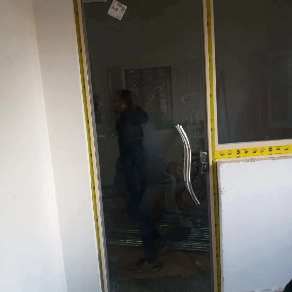 زجاج سيكوريت في الجونة