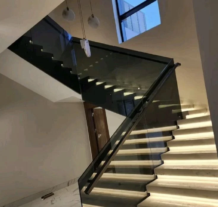 زجاج سيكوريت في الجونة