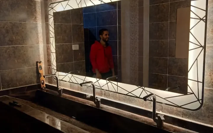 مرايا LED للصالونات في المنصورة