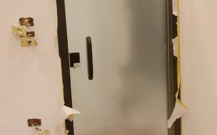 أعمال واجهات زجاجية