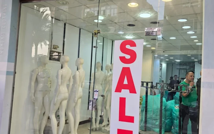 أعمال أبواب زجاج سيكوريت