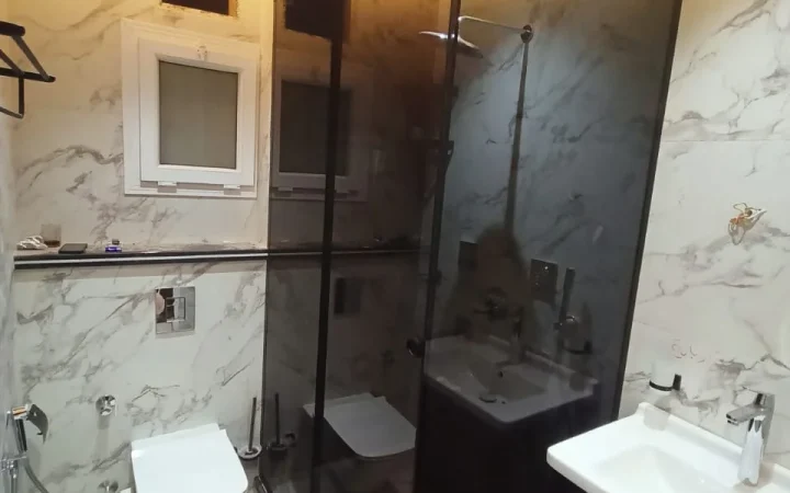 أعمال كبائن شاور