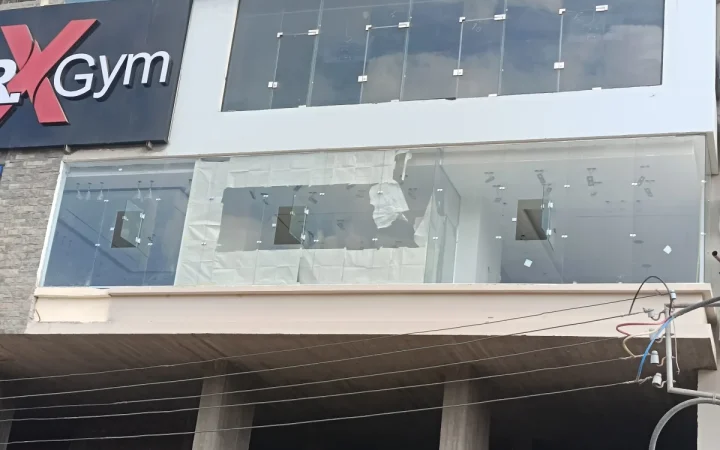 أبواب زجاج سيكوريت في المنصورة والدقهلية