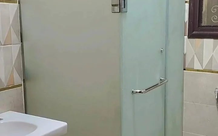 أعمال كبائن شاور